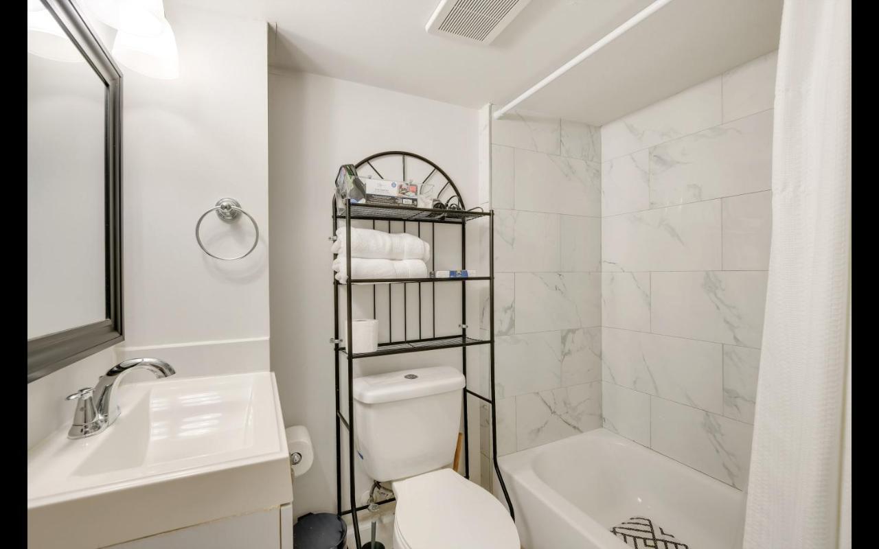 Splendid Cheerful 2-Bedroom Residential Hyattsville Esterno foto